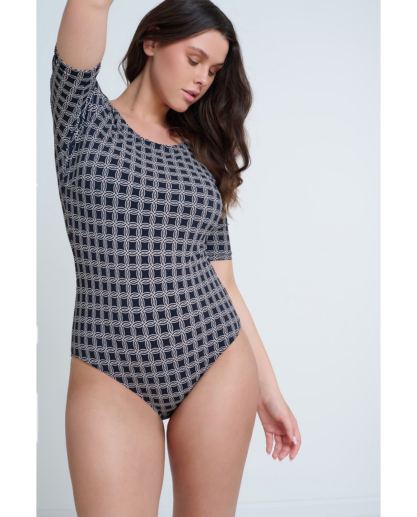 Modest High Round Neck Quarter Sleeve One Piece -Blk/crm