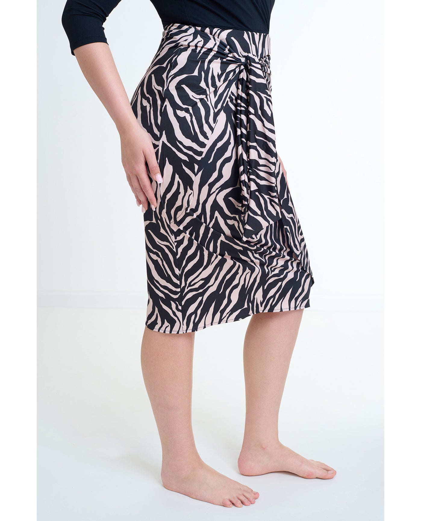 Modest Faux Wrap Skirt with Tie-Blk/brwn