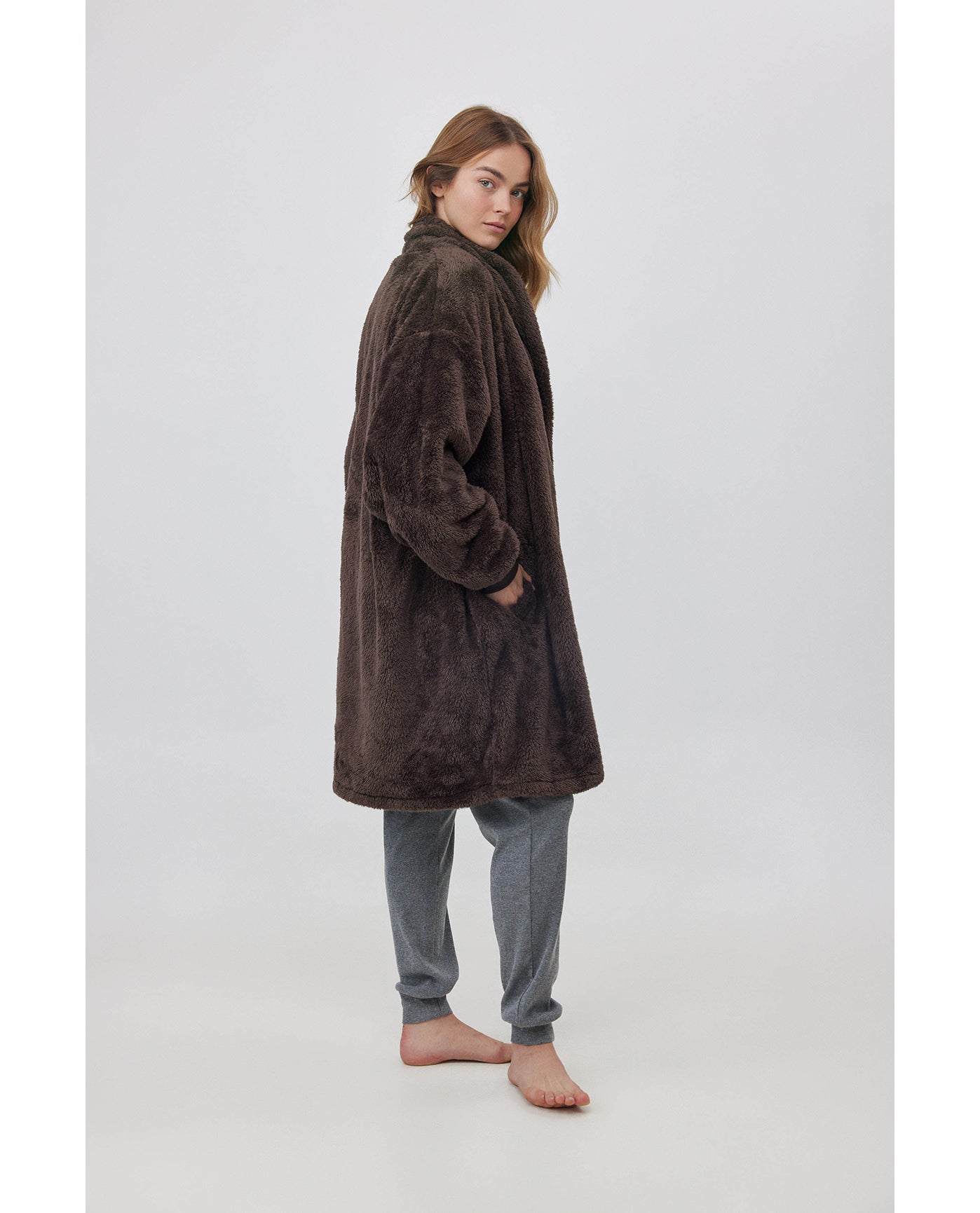 The Cloud Blanket Cardigan -Chocolate