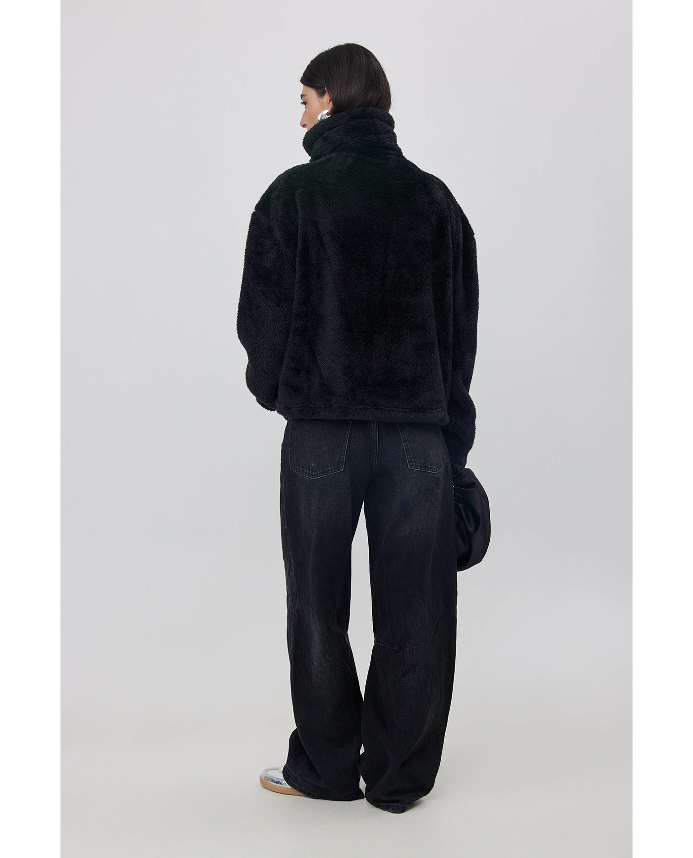 Short Fleece jacket with buttons-Black
