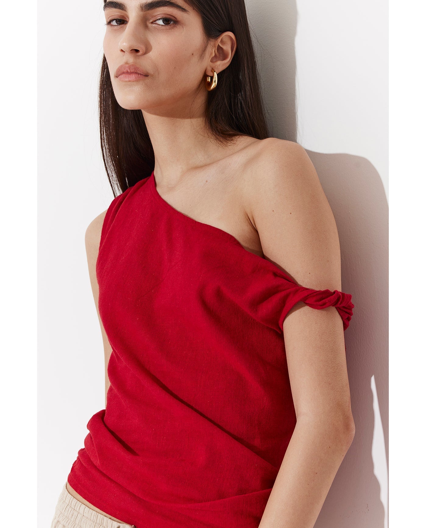 Terra One Shoulder Beach Shirt Cover-Up | Red