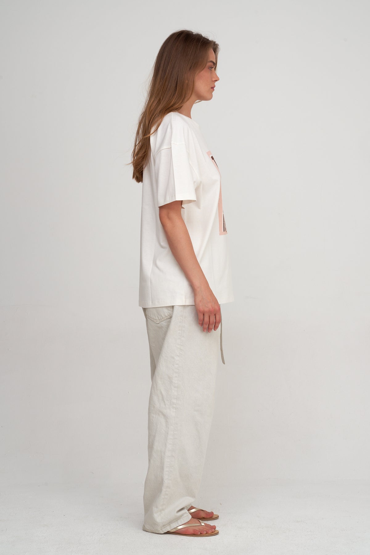 Oversized Short Sleeve Graphic Tee-Brwn/pink