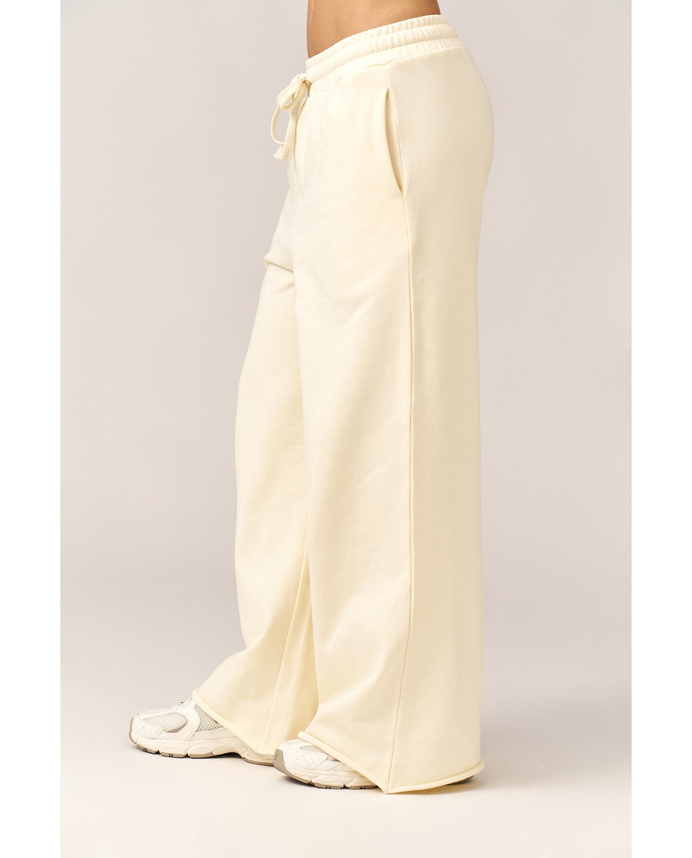Cozy Coast Airport Wide Leg Sweatpants-Cream