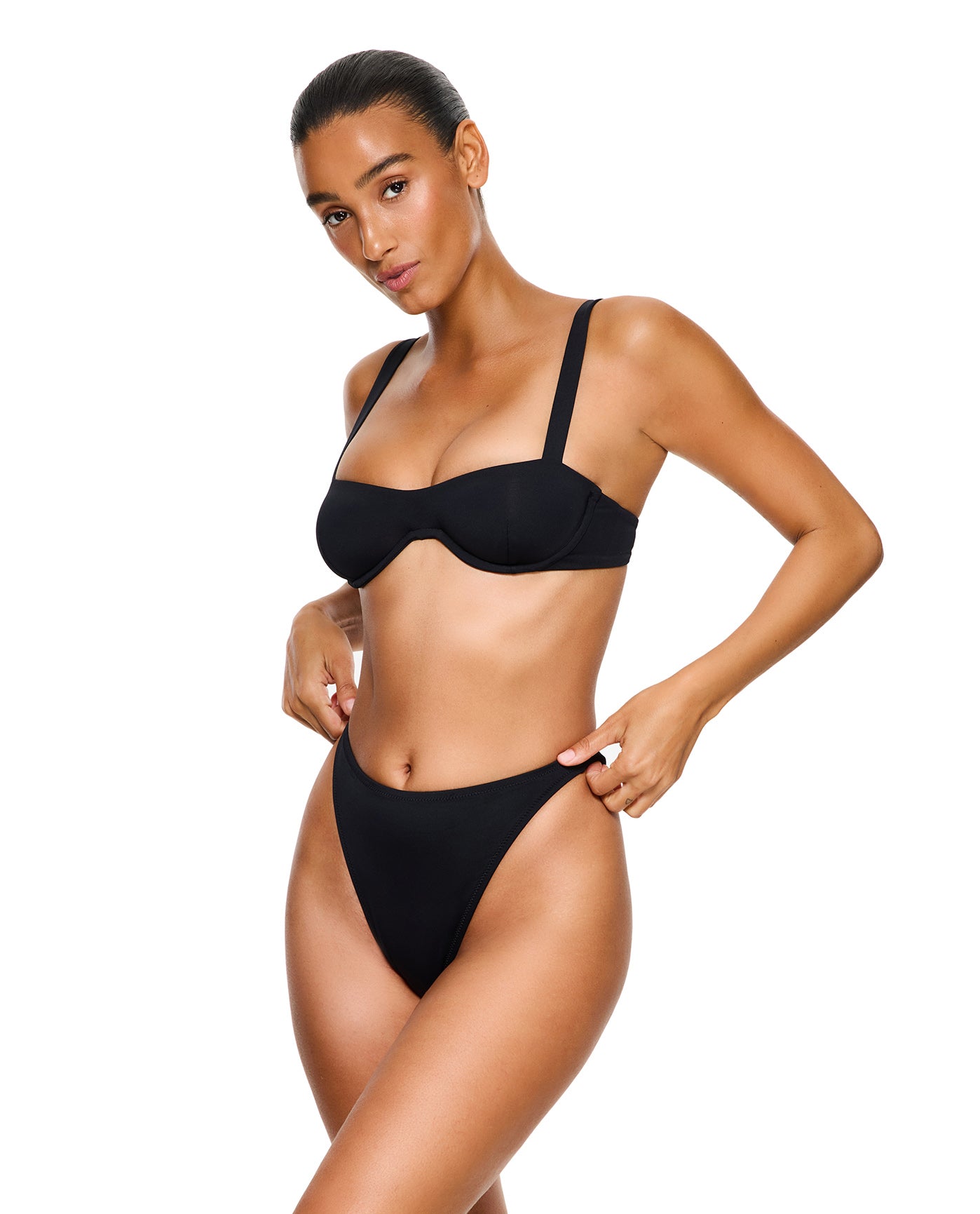 Solid Black Underwire Bikini Top-Black