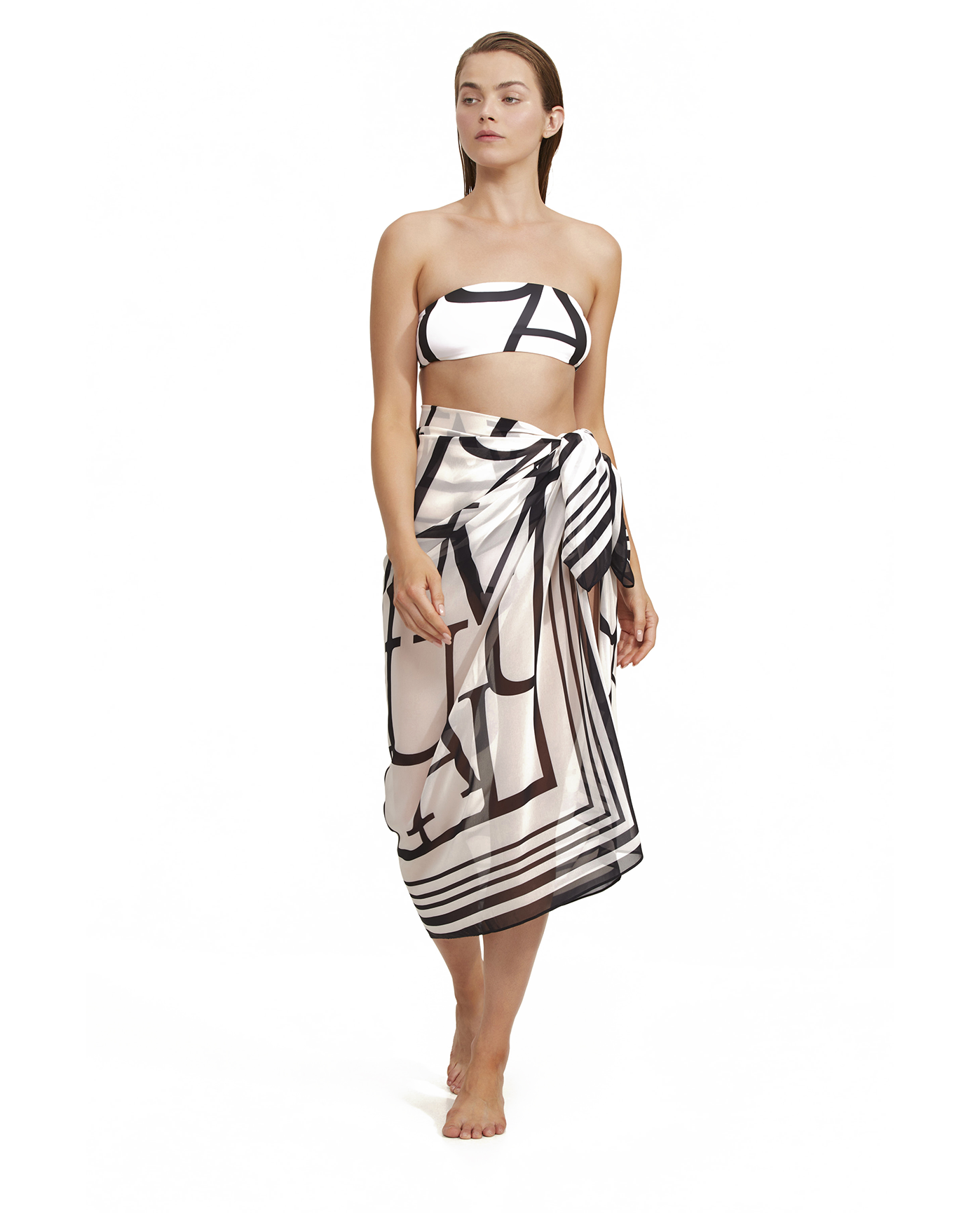 Front View Of Luma Signature Pareo | Black-Cream