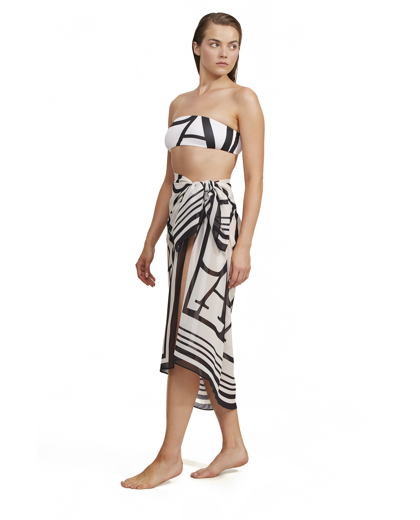 Side View Of Luma Signature Pareo | Black-Cream