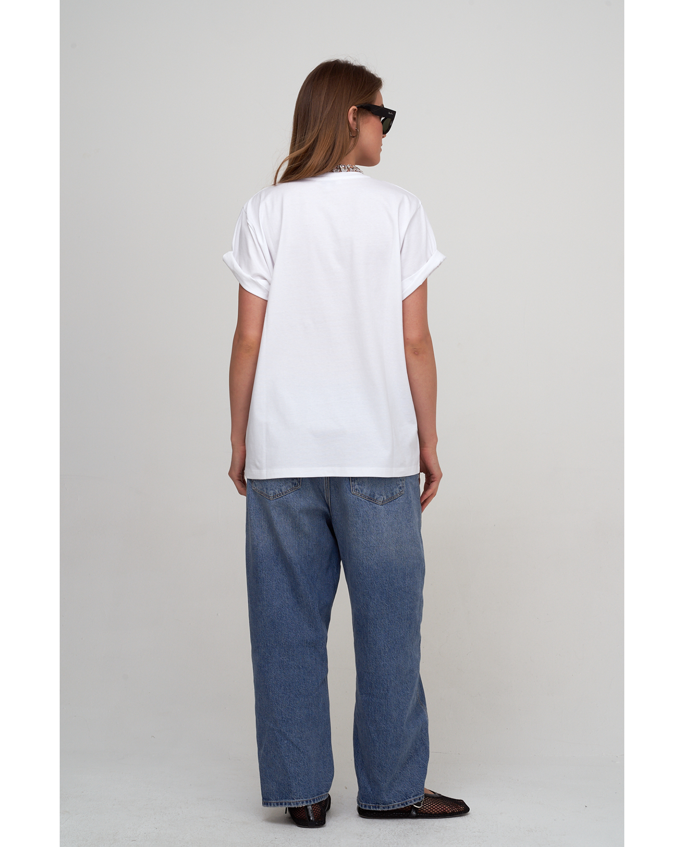 Back View Of Beach Life Airport Cotton Graphic T-Shirt | black - white