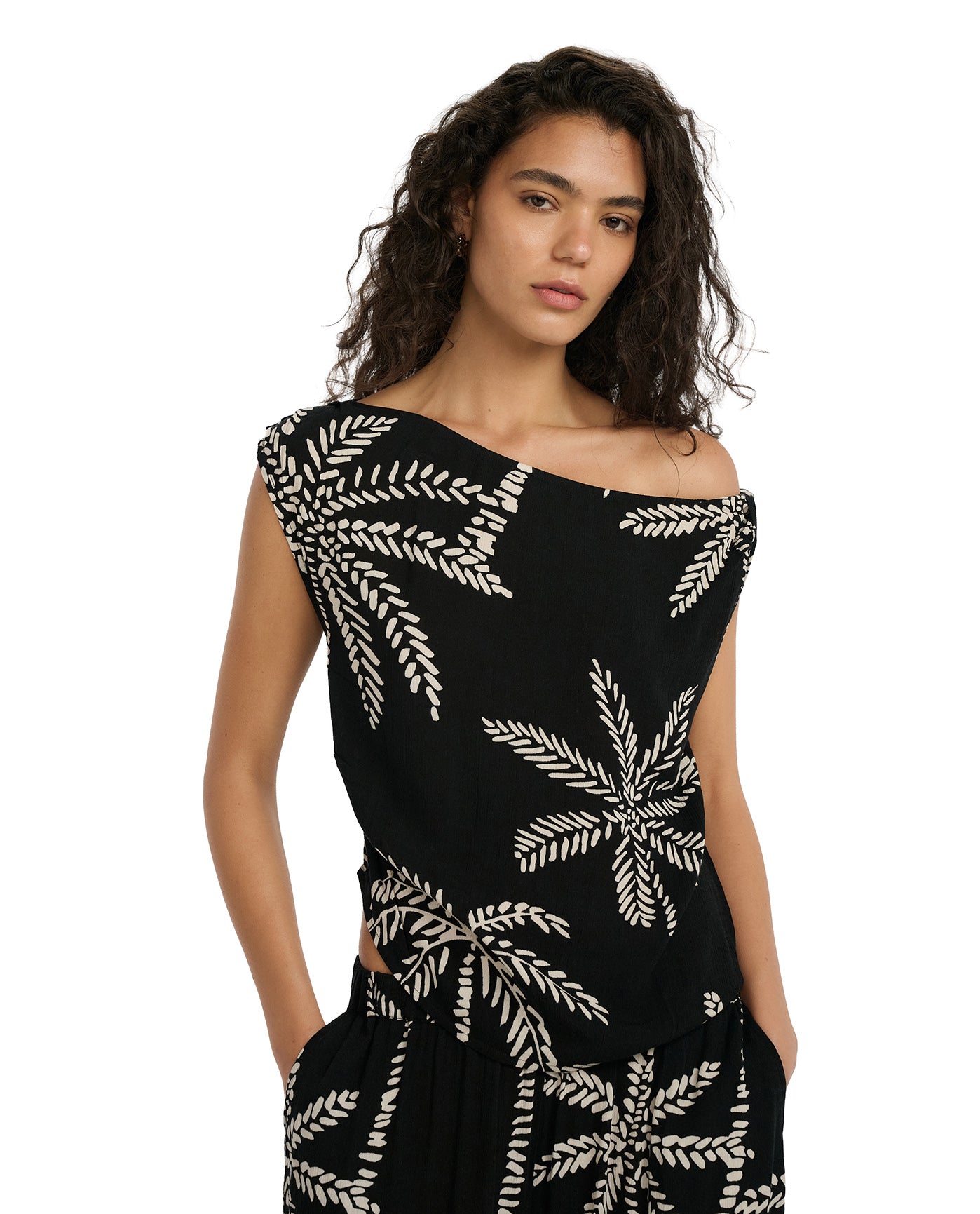 Resort Palm One Shoulder Twist Top Cover-Up-Black-Cream