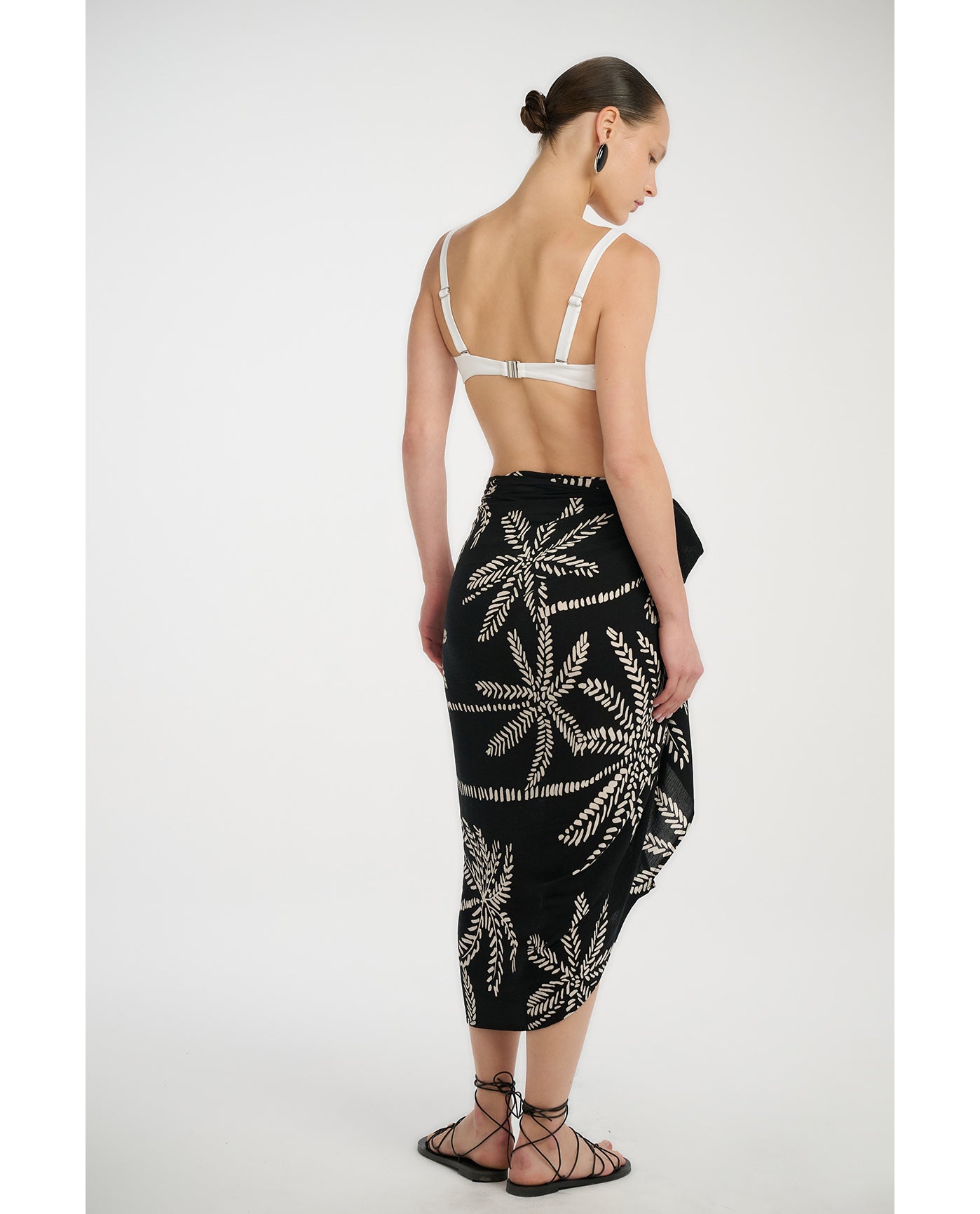 Resort Palm Pareo Cover-Up-Black-Cream