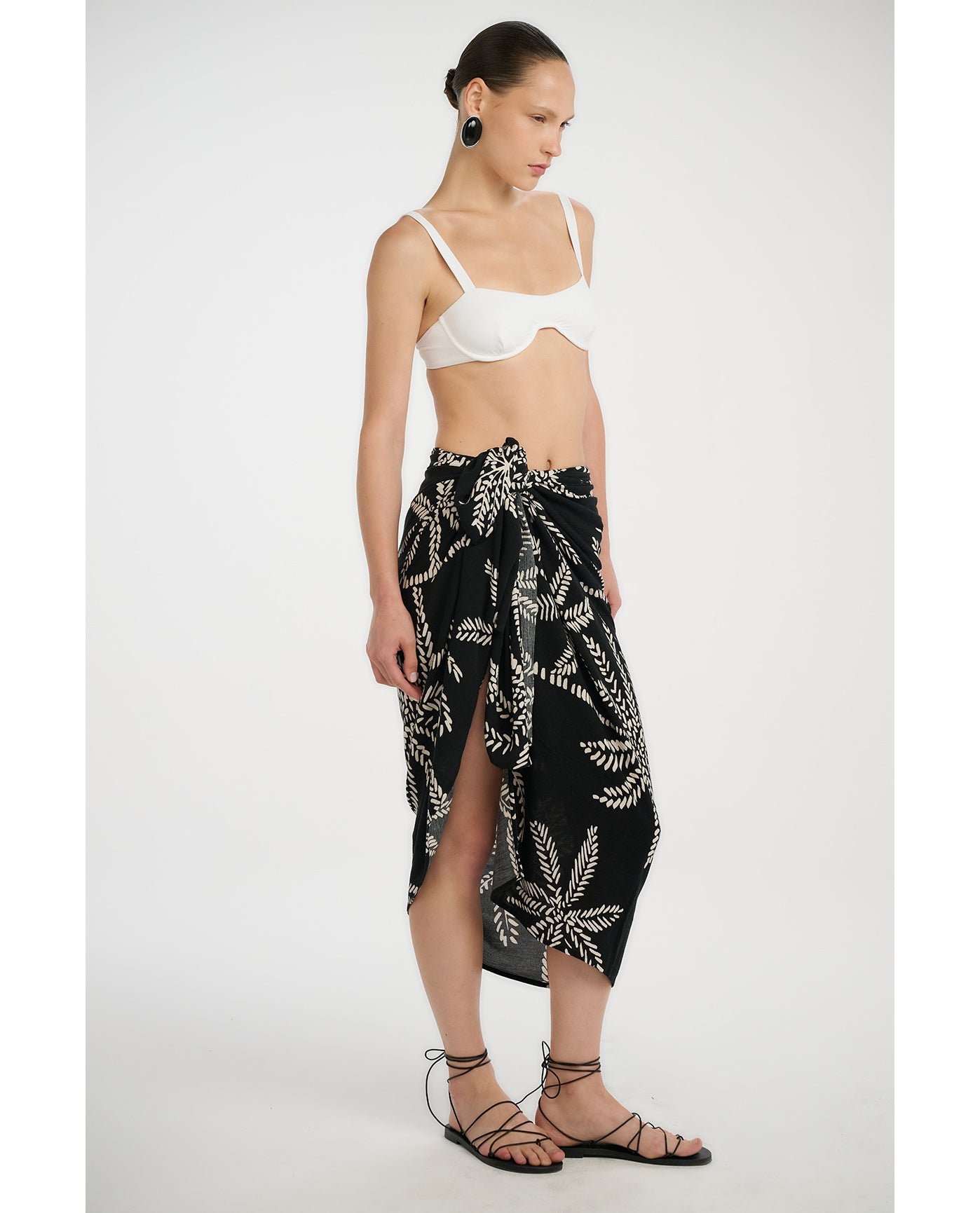 Resort Palm Pareo Cover-Up-Black-Cream