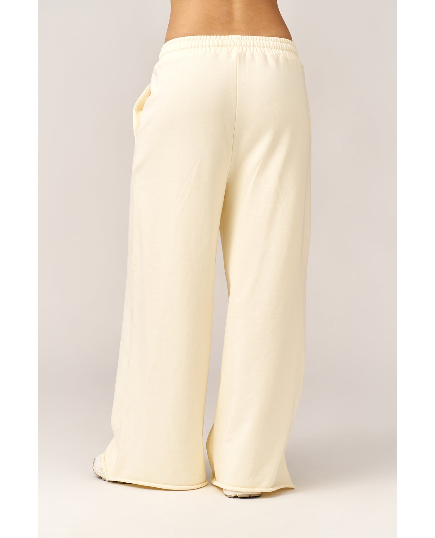 Cozy Coast Airport Wide Leg Sweatpants-Cream