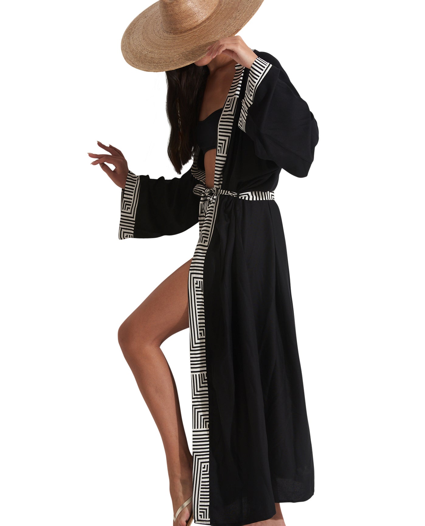 Side View Of Gottex Beach Life Lee Midi Cover Up Kimono | Black