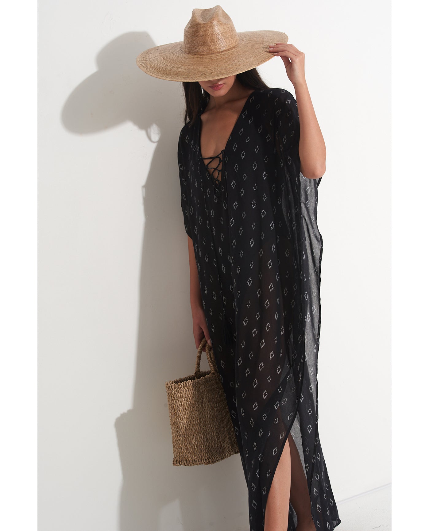 Avela Kaftan Cover-Up | avela-black-cream